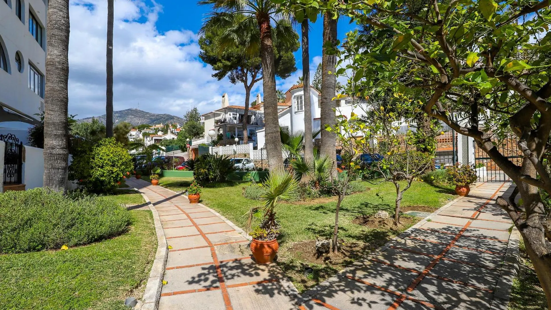 פואנגירולה Riosol Modern Studio, Torreblanca 0*,  ספרד