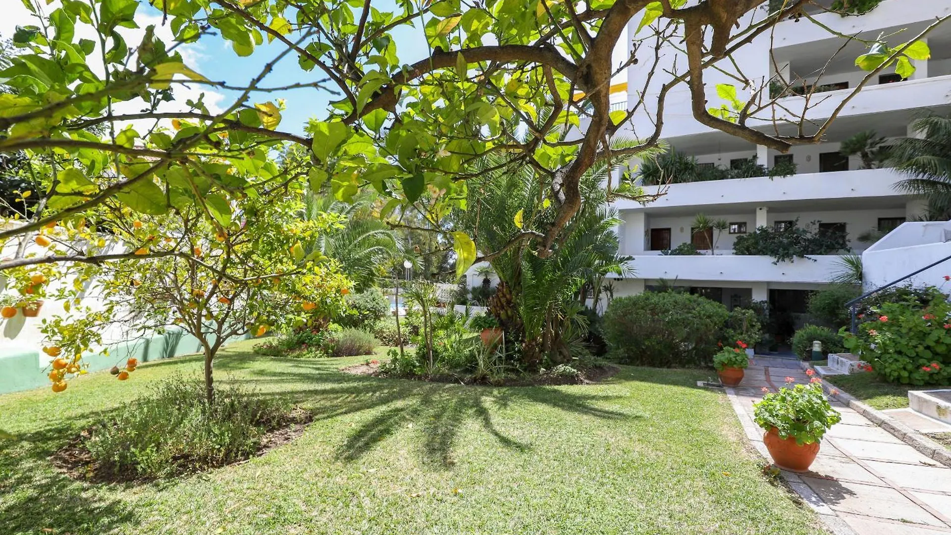 פואנגירולה Riosol Modern Studio, Torreblanca דירה